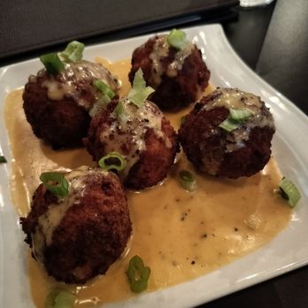 VJ's Bar & Burger - Fried Mac and cheese balls - Bars Near Me - Sacramento, California