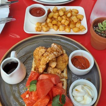 CRAFT Little Havana - The Classic with Potatoes and the Loco - Bars Near Me - Miami, Florida