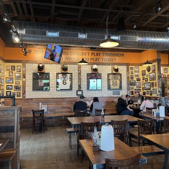 Mission BBQ - Eating Area - Barbeque Near Me - Henderson, Nevada