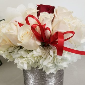 Petals - Fast and professional service. - Florists Near Me - North Hollywood, California Petals - Fast and professional service. - Florists Near Me - North Hollywood, California