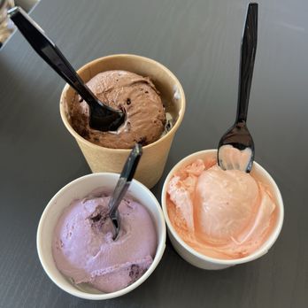 Be Free Craft Ice Cream Cafe - Ube, strawberry - Coffee & Tea Near Me - Virginia Beach, Virginia Be Free Craft Ice Cream Cafe - Ube, strawberry - Coffee & Tea Near Me - Virginia Beach, Virginia