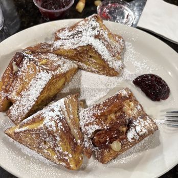 Louise's Pantry - Grilled Monte Cristo sandwich - American Near Me - La Quinta, California Louise's Pantry - Grilled Monte Cristo sandwich - American Near Me - La Quinta, California