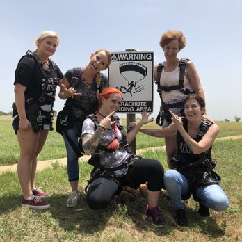 Texas Skydiving - Skydiving Near Me - Lexington, Texas