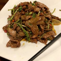 Stir-fried Lamb / 小炒黑山羊