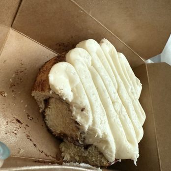 Neighbors - Driest cinnamon roll - Breakfast & Brunch Near Me - Las Vegas, Nevada Neighbors - Driest cinnamon roll - Breakfast & Brunch Near Me - Las Vegas, Nevada