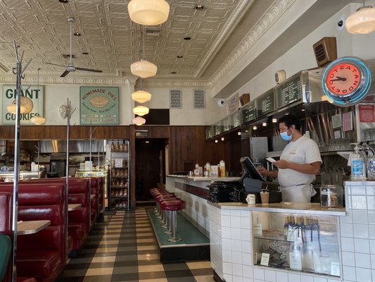 Palo Alto Creamery by null