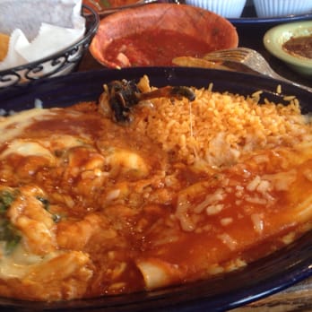 La Fiesta - Great platter veggie with I omitted hot salsa - Mexican Near Me - Dayton, Ohio