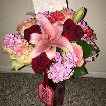 Serrano Flowers - This is showing the bouquet right when they dropped it off again nothing like what he ordered at all. - Florists Near Me - Riverside, California