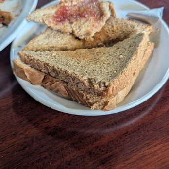 Rodeo Cafe - Toast that wasn't really toasted. - Cafes Near Me - Rancho Cucamonga, California
