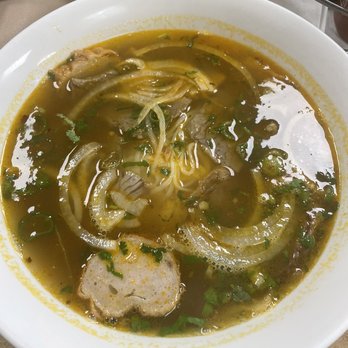 Pho Cali - Spicy Deluxe Noodle Soup Bun Bo Hue Dac Bio - Vietnamese Near Me - Elma, New York