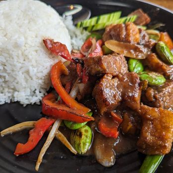 LUV2EAT THAI BISTRO - Updated May 2024 - 2072 Photos &amp; 1400 Reviews ...
