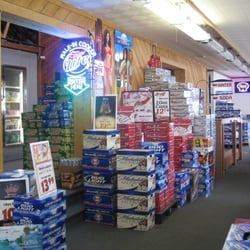 Black Horse Beer & Soda - (photographed by Dave Hong)