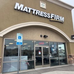 Mattress Firm Damonte Ranch - 12/17/22 Exterior/entrance
