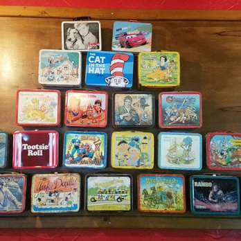 Shaw's Patio Bar & Grill - Cool retro lunch boxes - Burgers Near Me - Fort Worth, Texas Shaw's Patio Bar & Grill - Cool retro lunch boxes - Burgers Near Me - Fort Worth, Texas