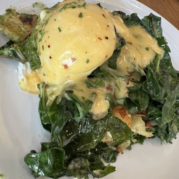 Penny Oven - CALI BENNY -  $13.50 - Two Poached Eggs, Halloumi Cheese, Swiss Chard, Hollandaise, Green Harissa over Sweet Potato Pancakes. - Breakfast & Brunch Near Me - Los Angeles, California