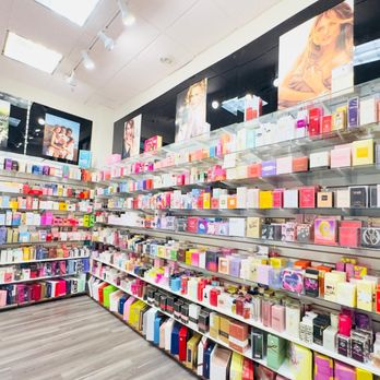 Luxury Perfumes - Perfume Near Me - Montebello, California Luxury Perfumes - Perfume Near Me - Montebello, California