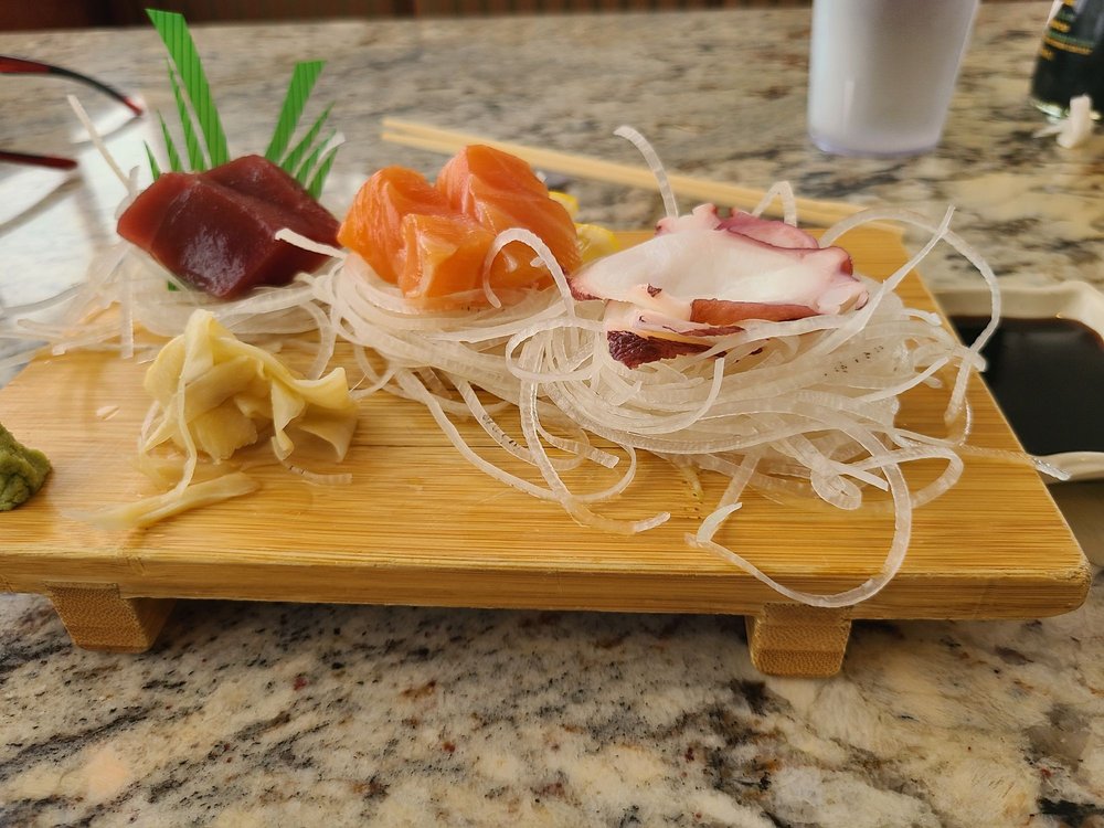 Yamato Steak, Seafood & Sushi Bar