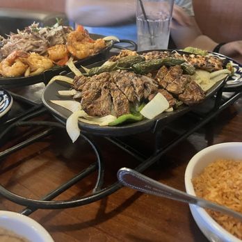 El Torito - Family style fajitas - Mexican Near Me - Lakewood, California