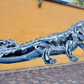 Downtown Ocala - Well, almost considering these guys pets - Landmarks & Historical Buildings Near Me - Ocala, Florida Downtown Ocala - Well, almost considering these guys pets - Landmarks & Historical Buildings Near Me - Ocala, Florida
