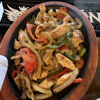 Los Compadres Mexican Grill - Chicken fajitas - Mexican Near Me - Gretna, Louisiana Los Compadres Mexican Grill - Chicken fajitas - Mexican Near Me - Gretna, Louisiana