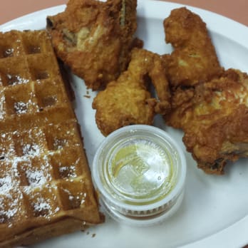 Hungry Fox - Chicken and Waffles - Breakfast & Brunch Near Me - North Hollywood, California