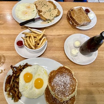 Mad Rooster Cafe - Kenosha - Breakfast & Brunch Near Me - Kenosha, Wisconsin Mad Rooster Cafe - Kenosha - Breakfast & Brunch Near Me - Kenosha, Wisconsin