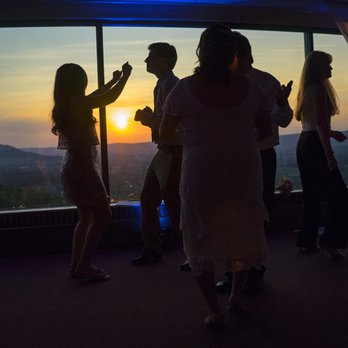 Top of the 80's - Beautiful sunset at my wedding - American Near Me - Hazleton, Pennsylvania