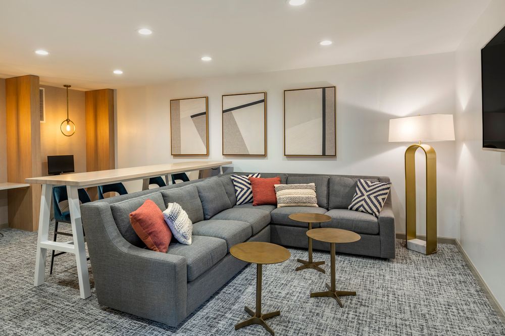 BELL NORTH SHORE APARTMENTS Updated August 2024 24 Photos 1 Carol