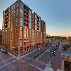 Sheraton Duluth Hotel - Hotel Exterior