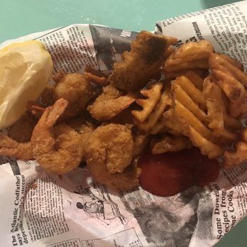 Half Shell Dockside - Shrimp basket - Bars Near Me - Apalachicola, Florida