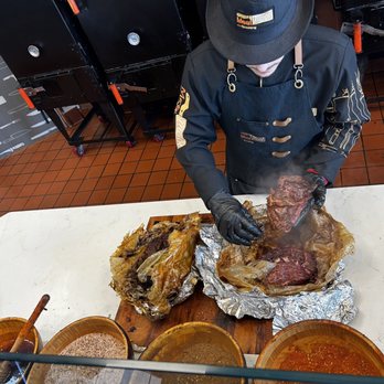 Meat Moot Smoking - Fresh out of the smokers! - Smokehouse Near Me - Burbank, Illinois