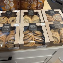 Sprouts Farmers Market - Bogo half organic cookies event!