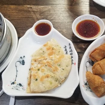 Fun Noodle Bar - Scallion pancake, egg rolls, steamed dumplings - Chinese Near Me - Santa Fe, New Mexico Fun Noodle Bar - Scallion pancake, egg rolls, steamed dumplings - Chinese Near Me - Santa Fe, New Mexico