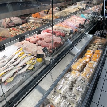 Seaside Market - Grocery Near Me - Cardiff, California