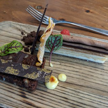 Artisan Bistro - WELCOME TO THE RITZ DUO Boston Cream Pie, The Ritz-Carlton Signature Cake Dine Out Boston (RW) lunch at Artisan Bistro 3/2019 - New American Near Me - Boston, Massachusetts