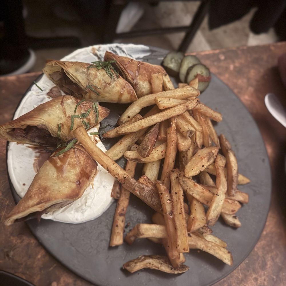 Taxim - Duck Gyro 7/10 - Greek Near Me - Chicago, Illinois