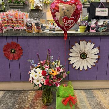 Everts Flowers Home and Gifts - Florists Near Me - Ames, Iowa Everts Flowers Home and Gifts - Florists Near Me - Ames, Iowa
