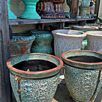 Bless This Mess Vintage Market - Pots and pottery - Antiques Near Me - Vidalia, Louisiana Bless This Mess Vintage Market - Pots and pottery - Antiques Near Me - Vidalia, Louisiana