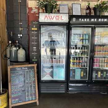 Black Hops Brewery - Breweries Near Me - Burleigh Heads, QLD