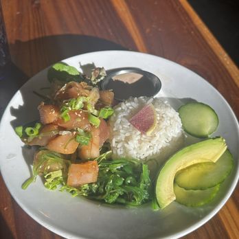 Fish 101 - Poke bowl - Fish & Chips Near Me - Cardiff, California Fish 101 - Poke bowl - Fish & Chips Near Me - Cardiff, California