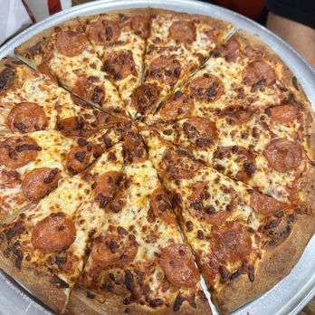 5 Star Pizza - Large Pepperoni Pizza - Pizza Near Me - Ontario, California