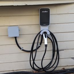 the exterior electrical plug and the JuiceBox port