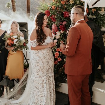 La Serena Villas - Rooftop wedding venue perfect for 20-30 guests - Hotels Near Me - Palm Springs, California La Serena Villas - Rooftop wedding venue perfect for 20-30 guests - Hotels Near Me - Palm Springs, California