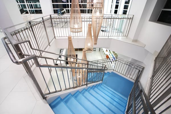 Mizu Louis Licari by null