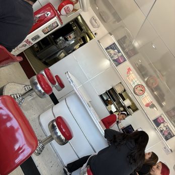 Ruby's Diner - Inside - Diners Near Me - Newport Beach, California Ruby's Diner - Inside - Diners Near Me - Newport Beach, California