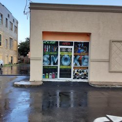Smoke Buddy smoke shop