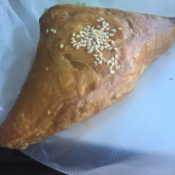 Fay Da Bakery - Bakeries Near Me - Forest Hills, New York