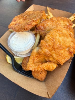 Scalawags Whitefish & Chips by null