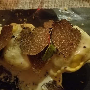 Gustavino Piazza della Signoria - Fresh truffle ravioli - Tuscan Near Me - Florence, FI Gustavino Piazza della Signoria - Fresh truffle ravioli - Tuscan Near Me - Florence, FI