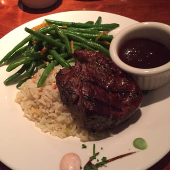 Apollo Grill - Filet mignon with red wine shallot sauce, rice & green beans. - American Near Me - Bethlehem, Pennsylvania